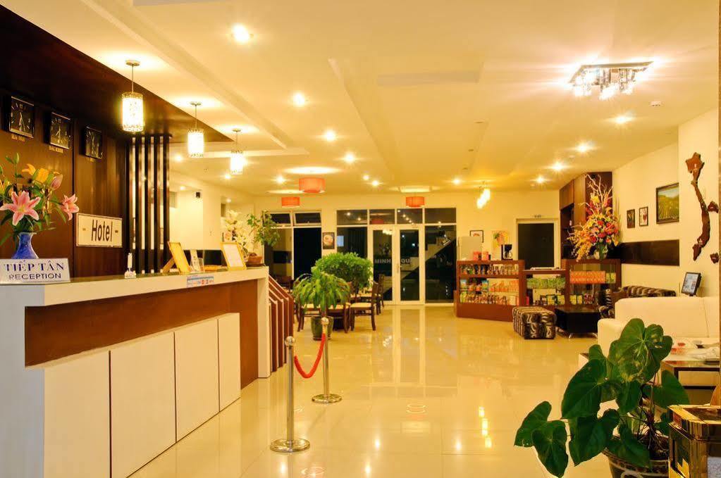Minh Quan Hotel Bao Loc Buitenkant foto